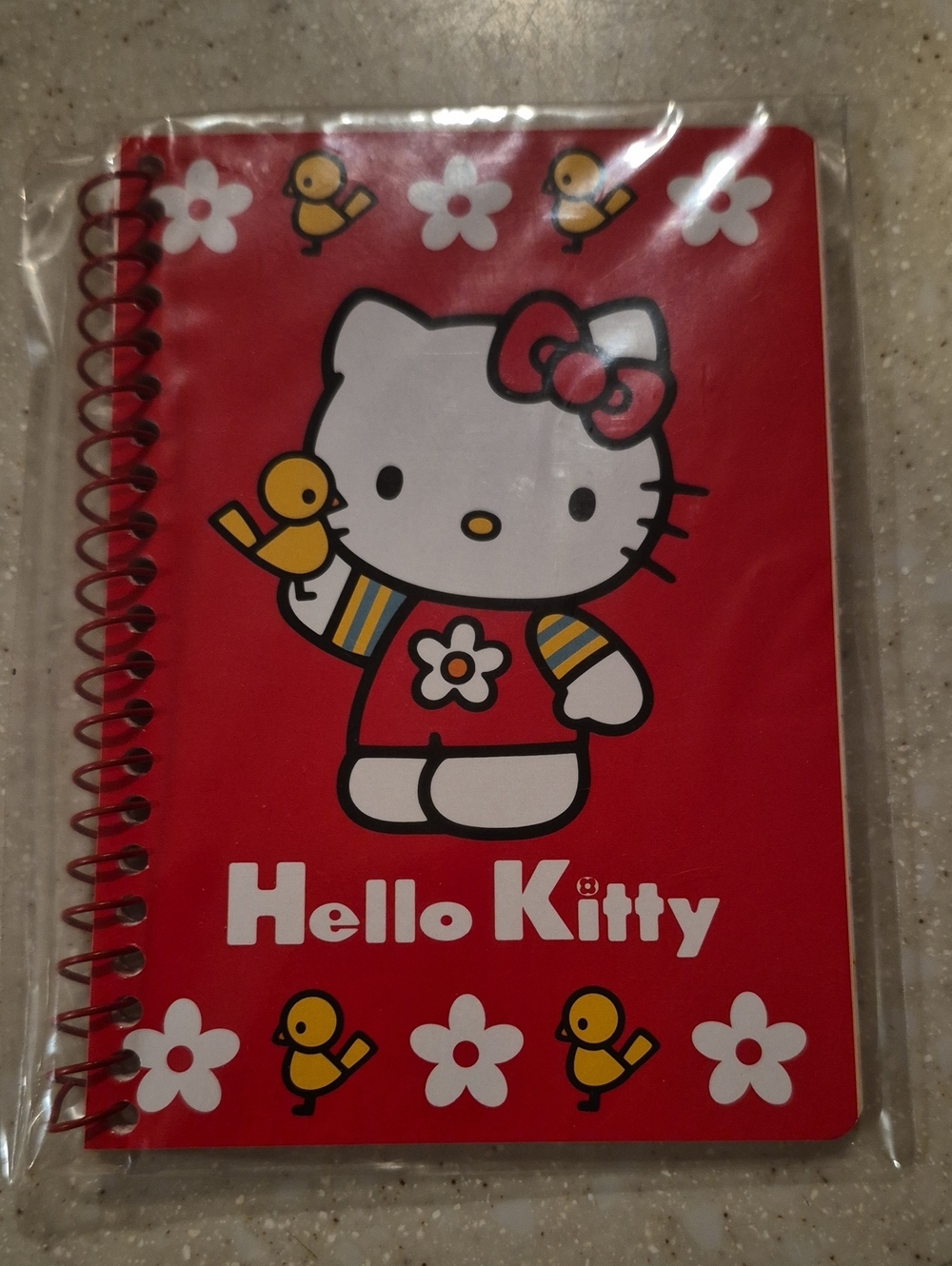 Hello Kitty Red and White Cute Chick Notebook 1999 New In Wrapper